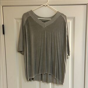 POL Light Green/Gray Short Sleeve V-Neck Top